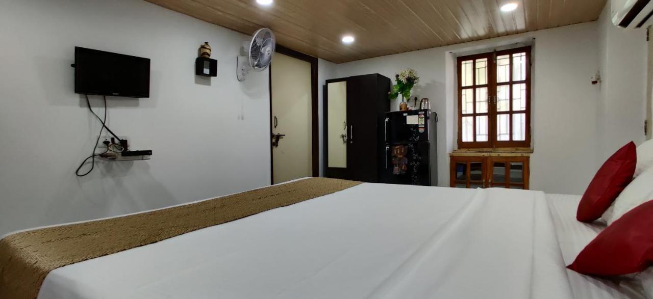 Hotel Mj Beach Resort Baga Exterior photo