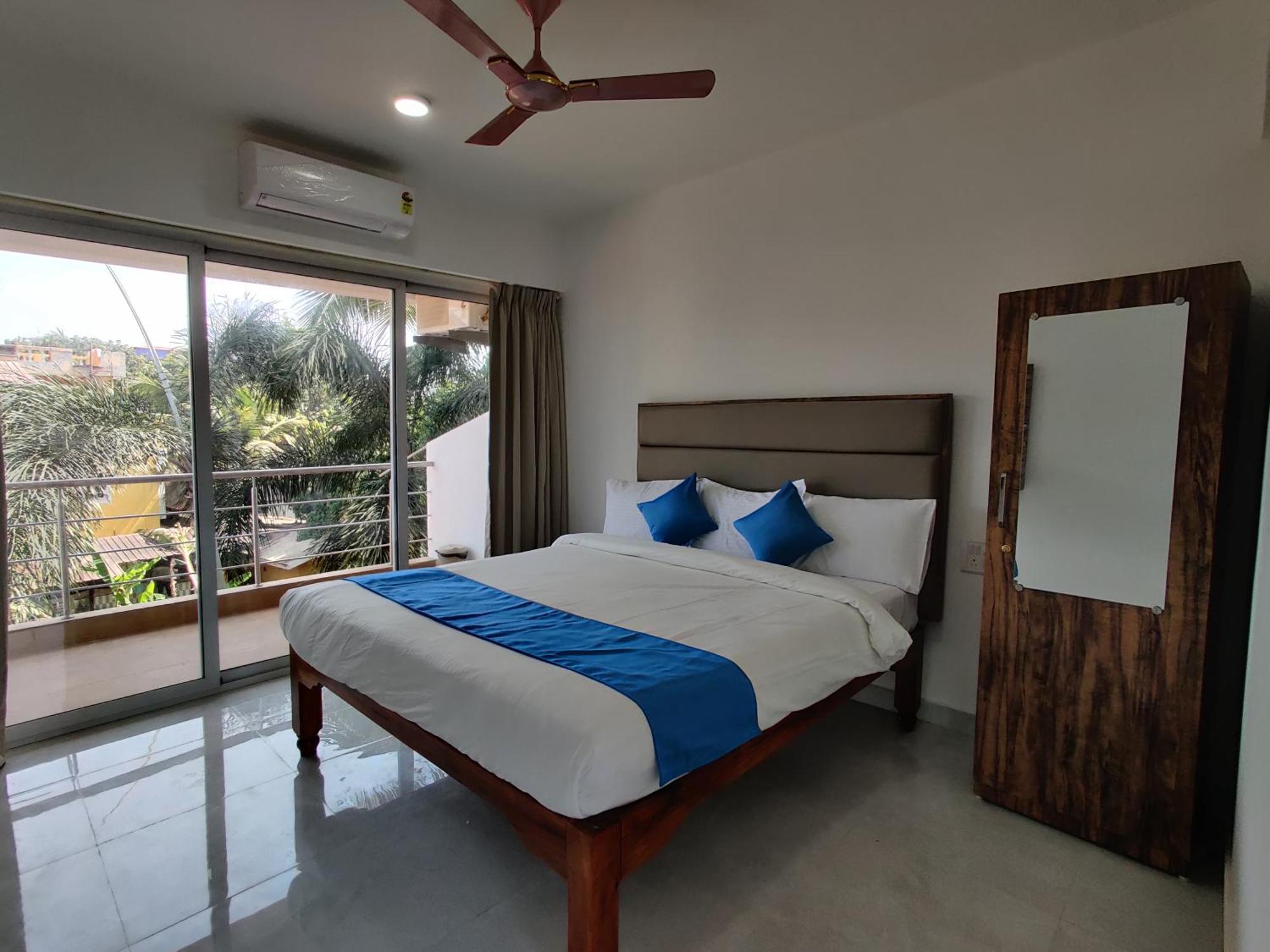 Hotel Mj Beach Resort Baga Exterior photo
