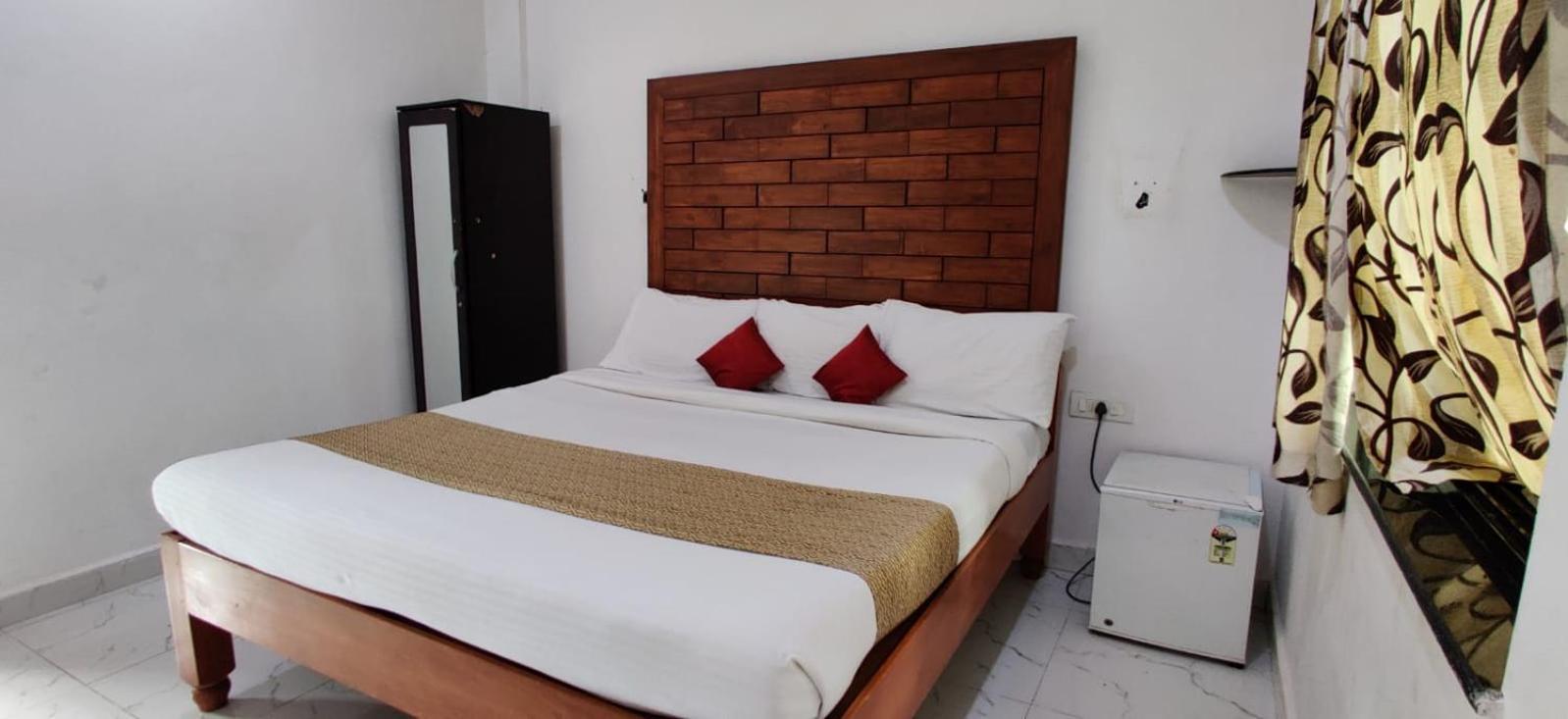 Hotel Mj Beach Resort Baga Exterior photo