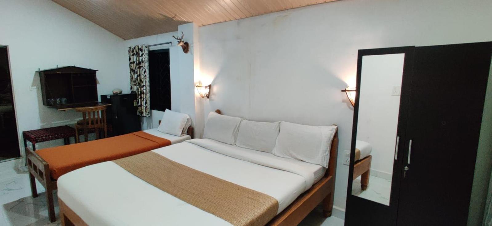 Hotel Mj Beach Resort Baga Exterior photo