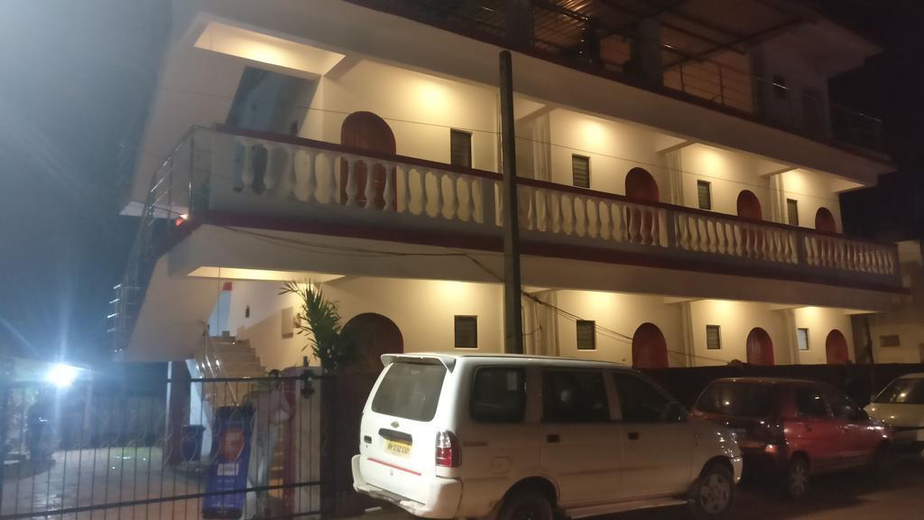 Hotel Mj Beach Resort Baga Exterior photo