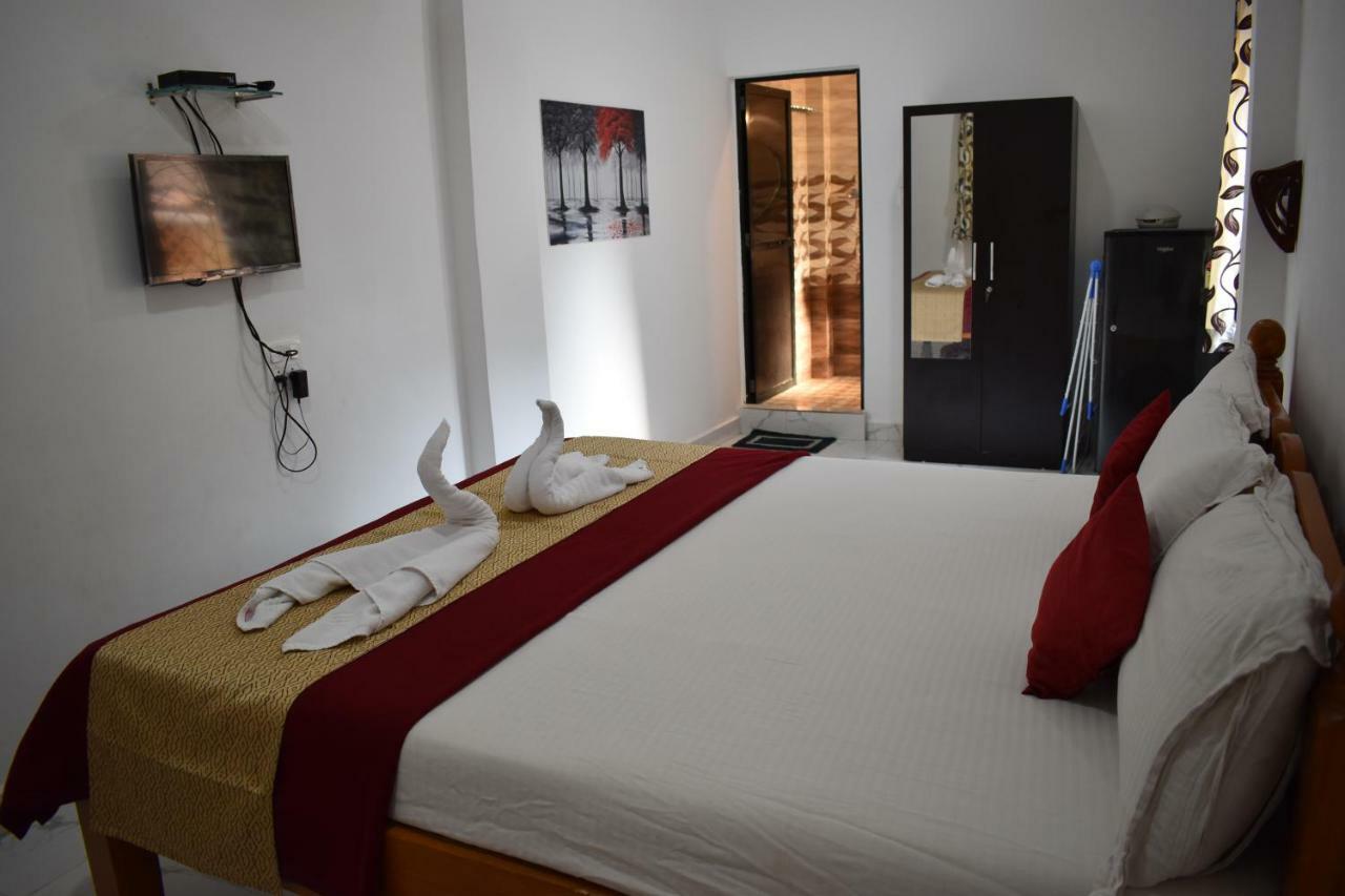 Hotel Mj Beach Resort Baga Exterior photo
