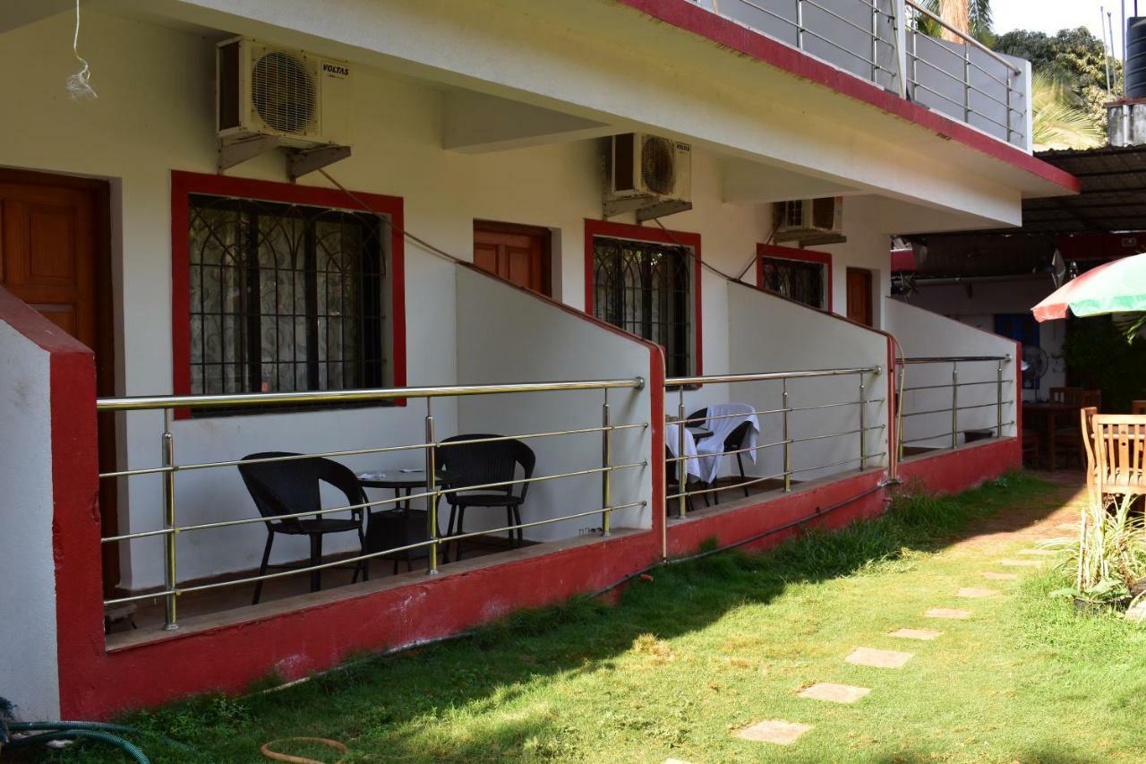 Hotel Mj Beach Resort Baga Exterior photo
