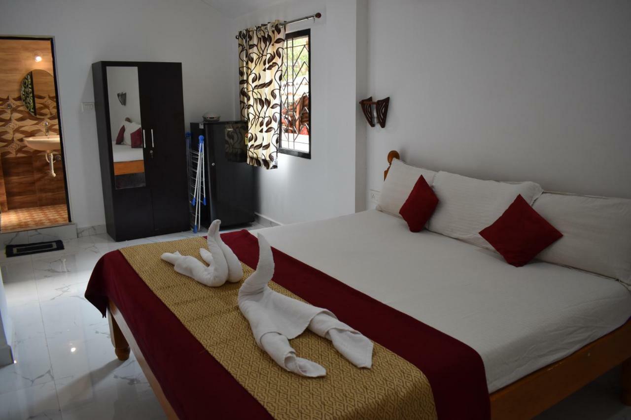 Hotel Mj Beach Resort Baga Exterior photo